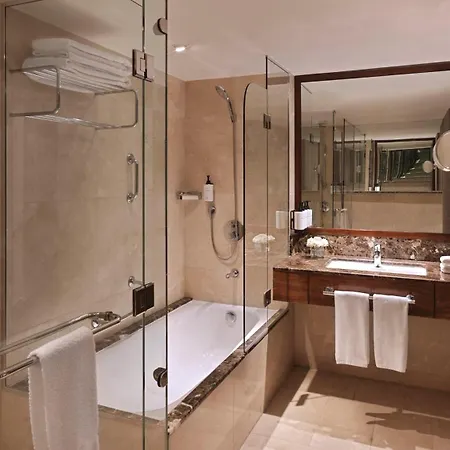 Intercontinental Jordan By Ihg Hotel Amman Exterior photo A bathroom in a hotel
